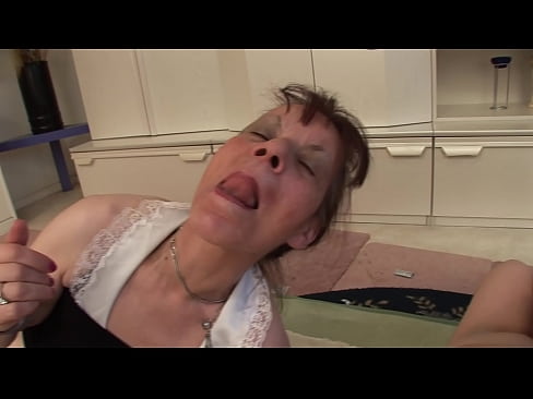 ❤️ İki nənənin və bir babanın üçlü var ❌ Evdə hazırlanan porno az.com-full-porner.ru