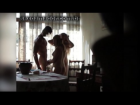 ❤️ Seks dostları nəhəng kişini və onunla birlikdə bir üçlüyü dəvət edirlər ❌ Evdə hazırlanan porno az.com-full-porner.ru